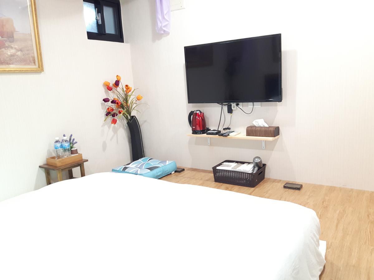 Hase Spring Apartamento Tainan Exterior foto